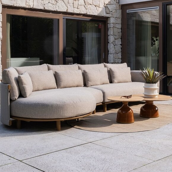 Tuinmeubelen uit de AVH Outdoor-collectie